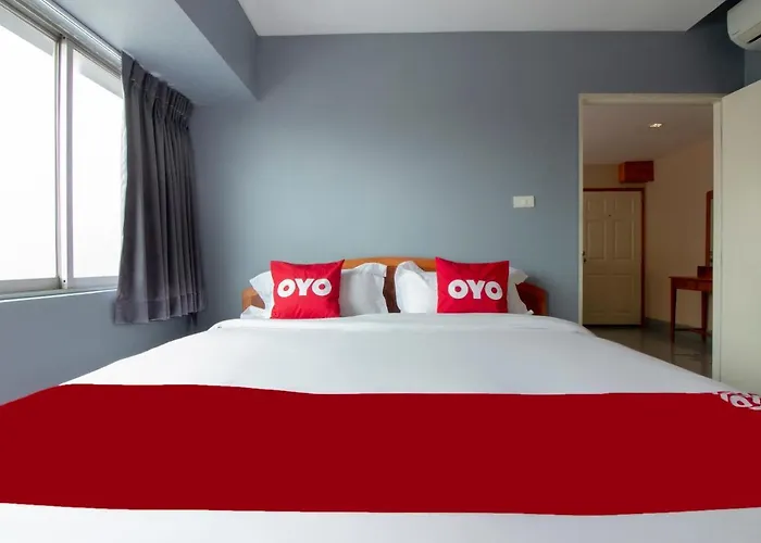 Hotel Oyo 602 L'hotel 3*
