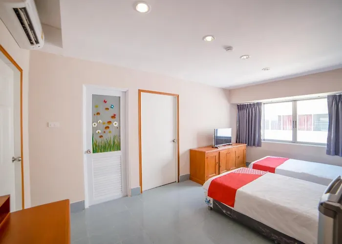 Oyo 602 L'hotel 3*